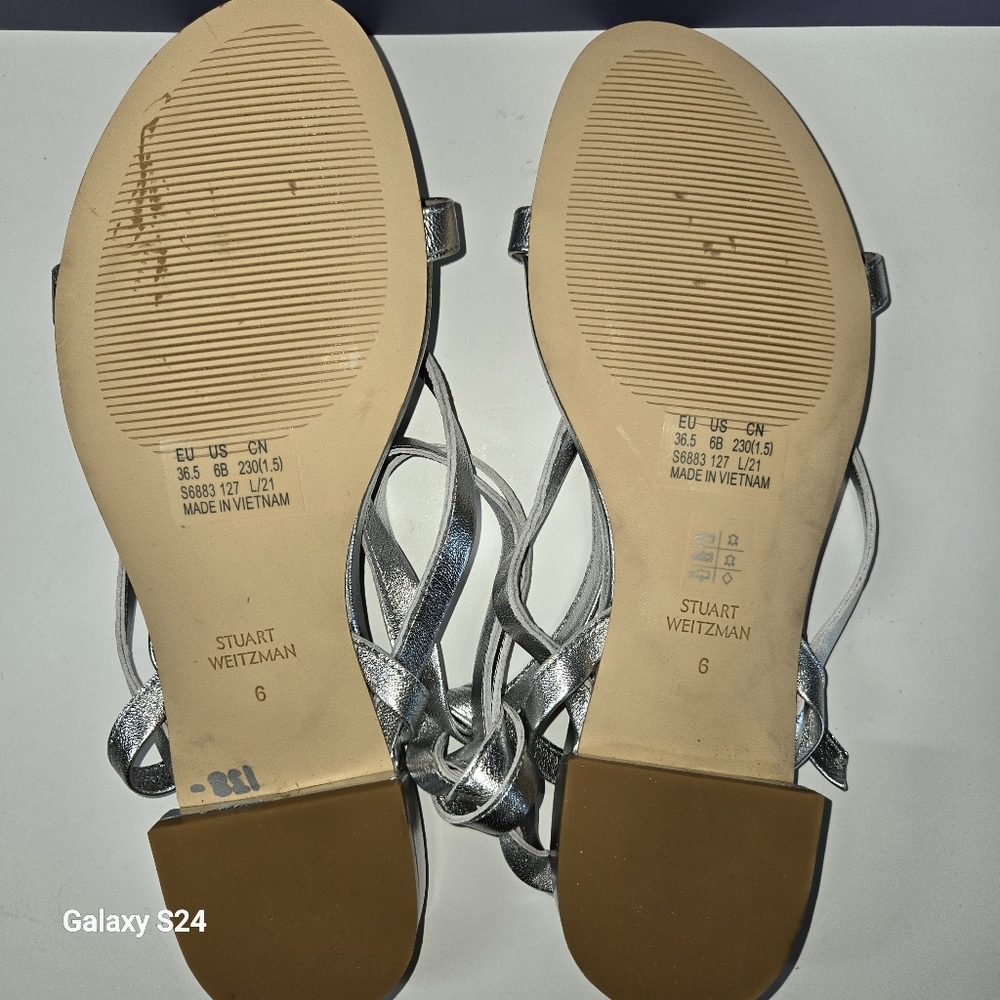 Stuart Weitzman Anita Silver Sandals Size 6 NWOT - Picture 7 of 7